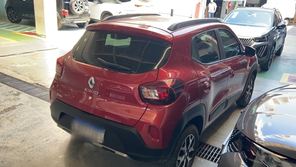 RENAULT KWID 1.0 12V SCE FLEX OUTSIDER MANUAL