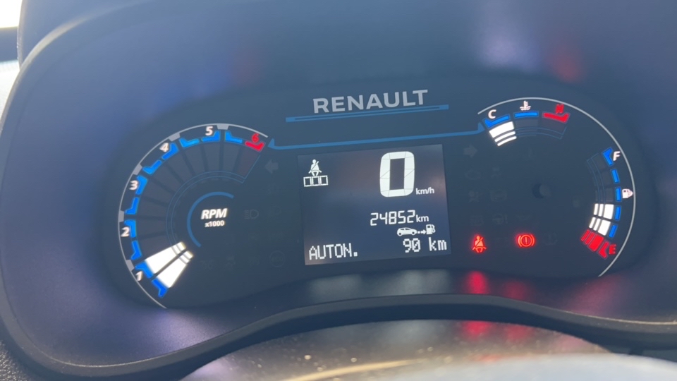 RENAULT KWID 1.0 12V SCE FLEX OUTSIDER MANUAL