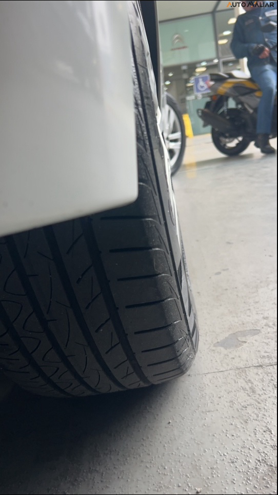 PEUGEOT 208 1.6 16V FLEX ACTIVE AT6