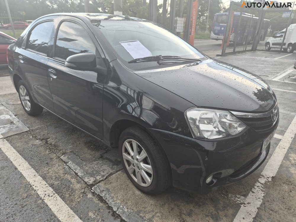 TOYOTA ETIOS 1.5 XLS SEDAN 16V FLEX 4P AUTOMATICO
