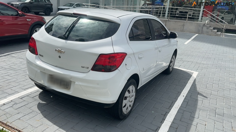 CHEVROLET ONIX 1.4 MPFI LT 8V FLEX 4P MANUAL