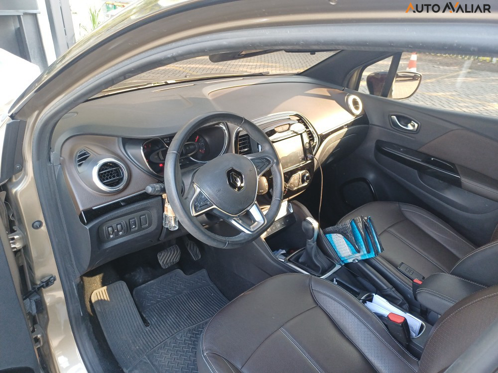 RENAULT CAPTUR 1.3 TCE FLEX ICONIC X-TRONIC