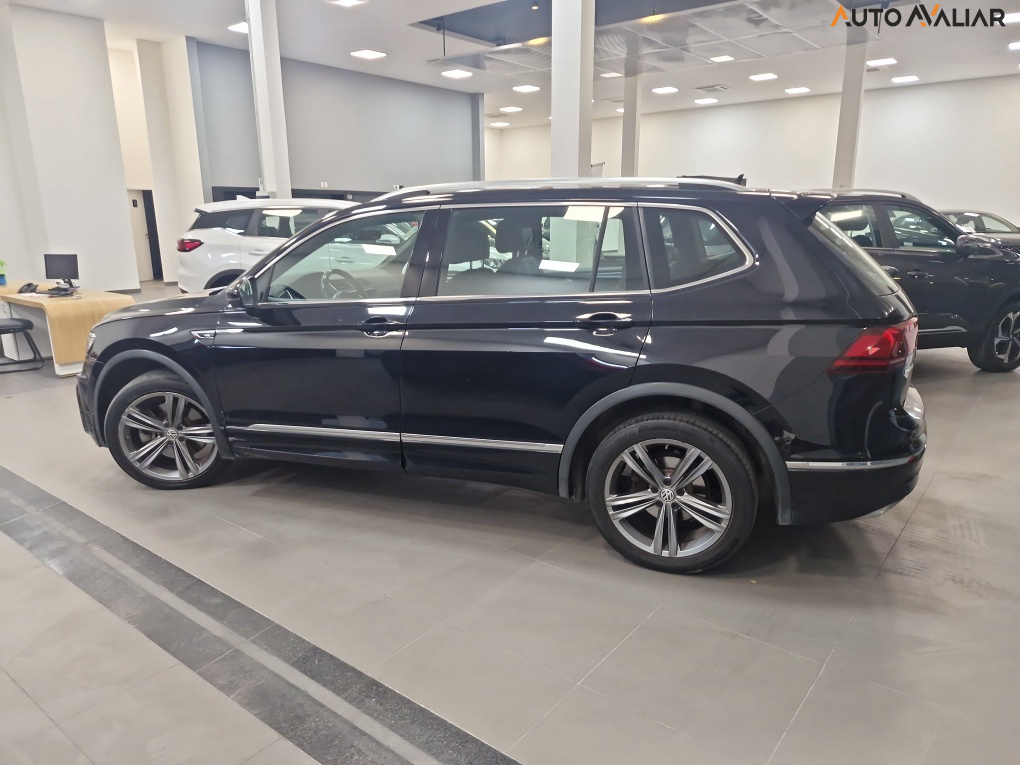 VOLKSWAGEN TIGUAN 2.0 350 TSI GASOLINA ALLSPACE R-LINE 4MOTION DSG