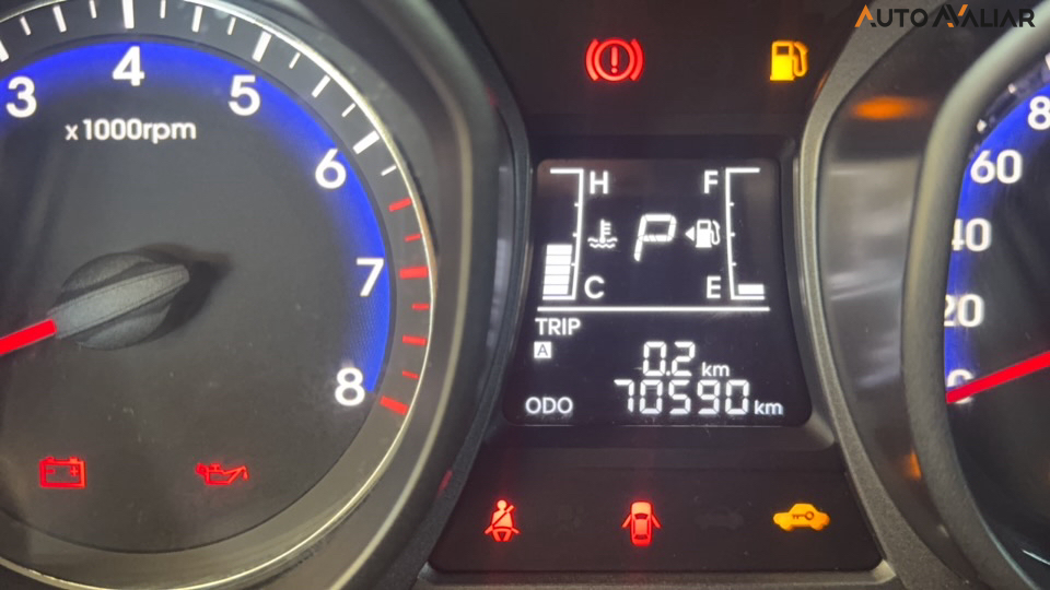 HYUNDAI HB20X 1.6 16V PREMIUM FLEX 4P AUTOMATICO