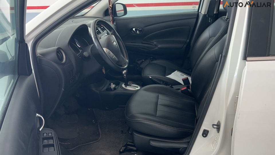 NISSAN VERSA 1.6 16V FLEXSTART SL 4P XTRONIC