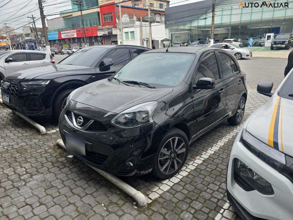 NISSAN MARCH 1.6 SL 16V FLEXSTART 4P XTRONIC 