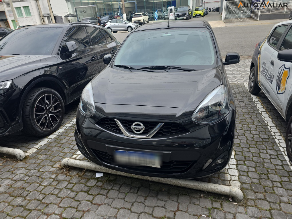 NISSAN MARCH 1.6 SL 16V FLEXSTART 4P XTRONIC 