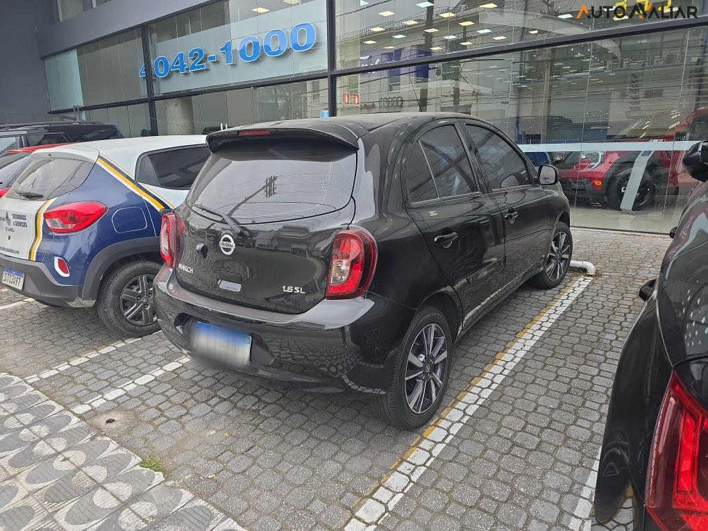 NISSAN MARCH 1.6 SL 16V FLEXSTART 4P XTRONIC 