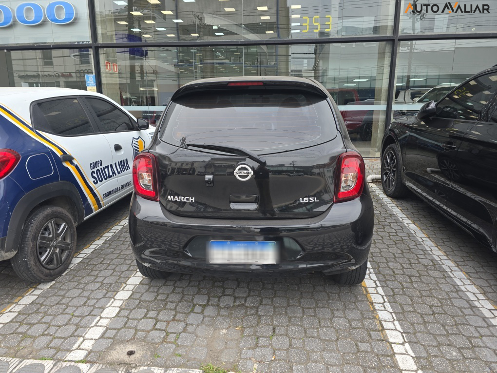 NISSAN MARCH 1.6 SL 16V FLEXSTART 4P XTRONIC 