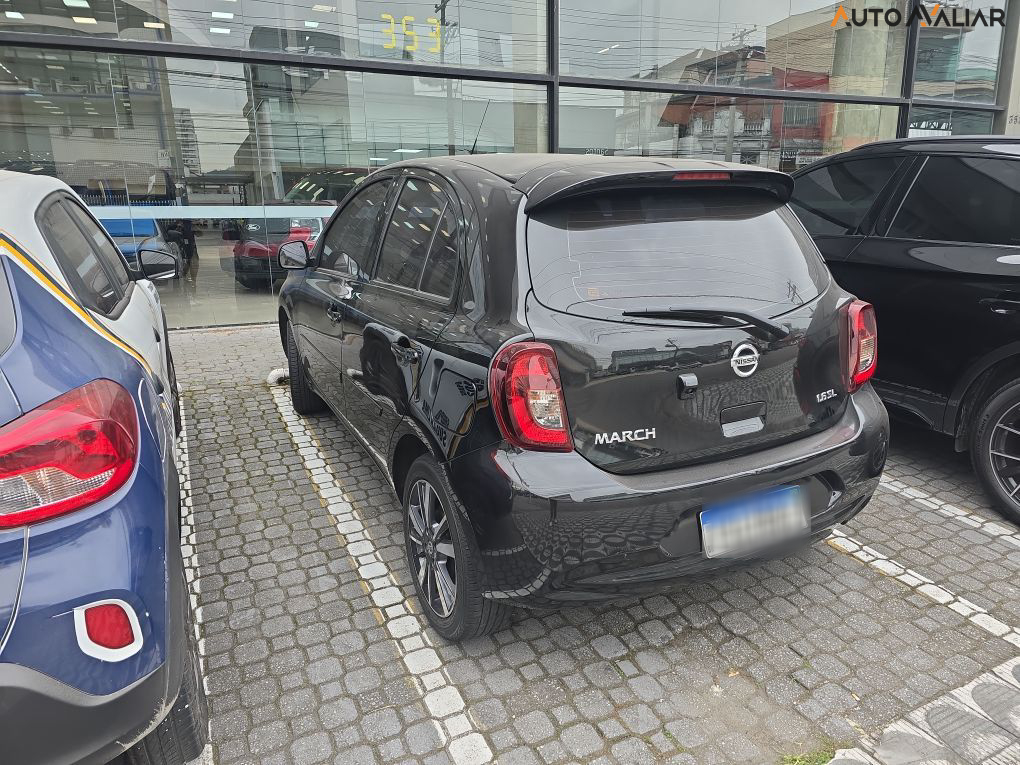 NISSAN MARCH 1.6 SL 16V FLEXSTART 4P XTRONIC 