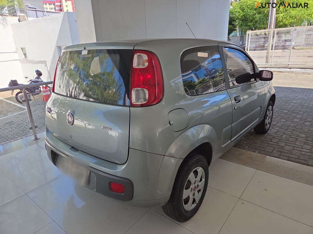 FIAT UNO 1.0 EVO VIVACE 8V FLEX 2P MANUAL