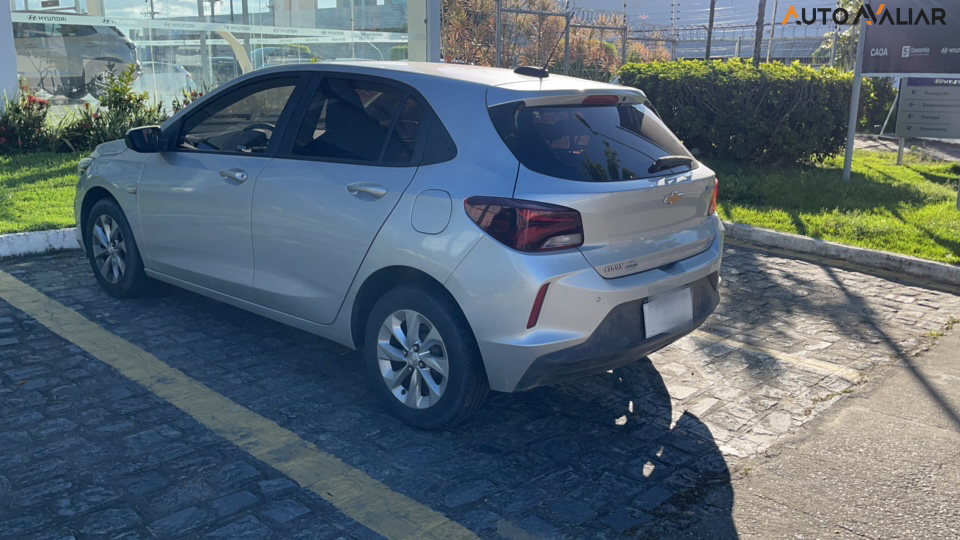 CHEVROLET ONIX 1.0 TURBO FLEX LT MANUAL
