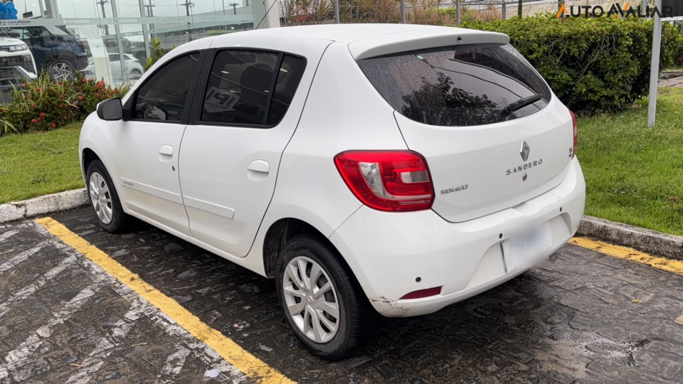 RENAULT SANDERO 1.6 EXPRESSION 8V FLEX 4P AUTOMATIZADO