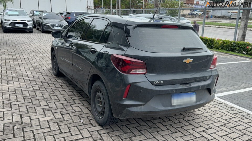 CHEVROLET ONIX 1.0 FLEX LT MANUAL