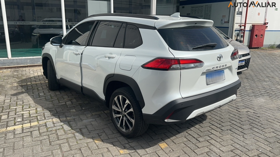 TOYOTA COROLLA CROSS 2.0 VVT-IE FLEX XRE DIRECT SHIFT