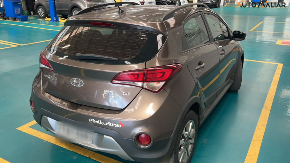 HYUNDAI HB20X 1.6 16V STYLE FLEX 4P MANUAL