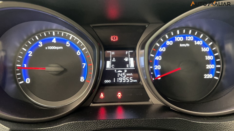 HYUNDAI HB20X 1.6 16V STYLE FLEX 4P MANUAL