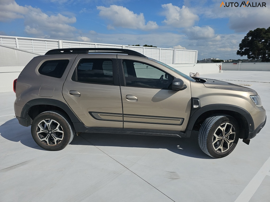 RENAULT DUSTER Iconic 1.6 16v Flex AUT.