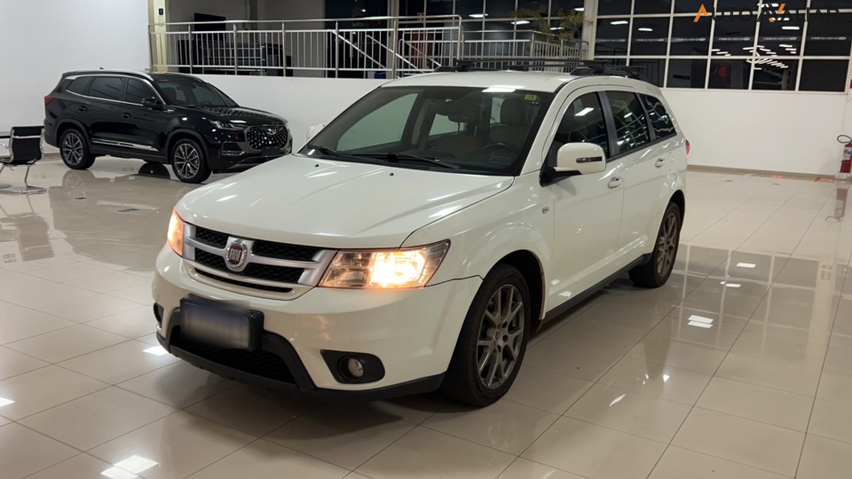 FIAT FREEMONT 2.4 EMOTION 16V GASOLINA 4P AUTOMATICO