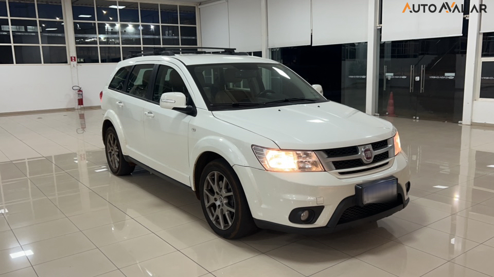 FIAT FREEMONT 2.4 EMOTION 16V GASOLINA 4P AUTOMATICO