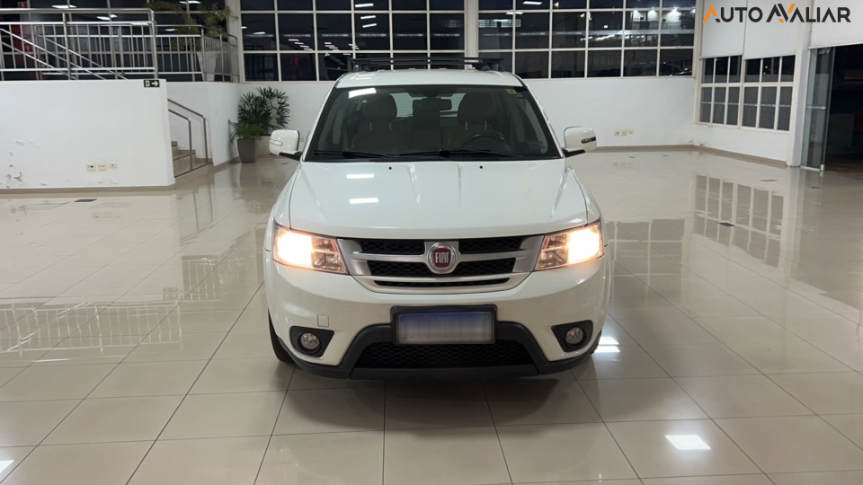 FIAT FREEMONT 2.4 EMOTION 16V GASOLINA 4P AUTOMATICO