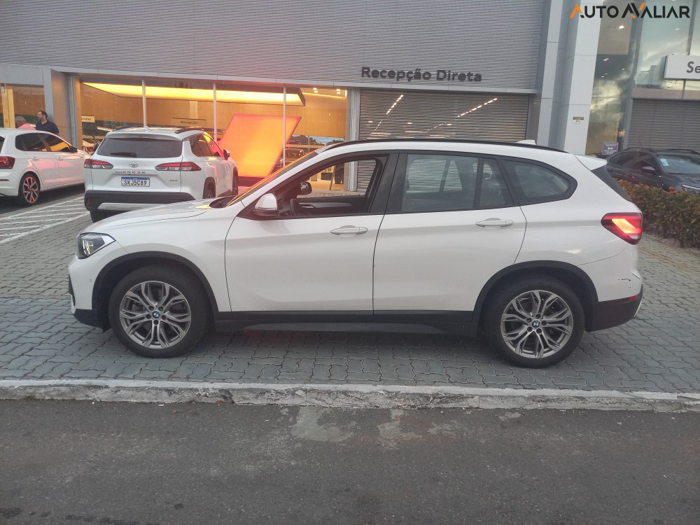 BMW X1 2.0 16V TURBO ACTIVEFLEX SDRIVE20I GP 4P AUTOMATICO