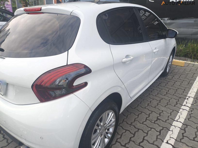 PEUGEOT 208 1.6 ALLURE 16V FLEX 4P AUTOMATICO