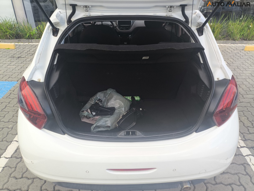 PEUGEOT 208 1.6 ALLURE 16V FLEX 4P AUTOMATICO