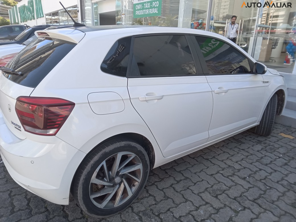 VOLKSWAGEN POLO 1.0 200 TSI HIGHLINE AUTOMATICO