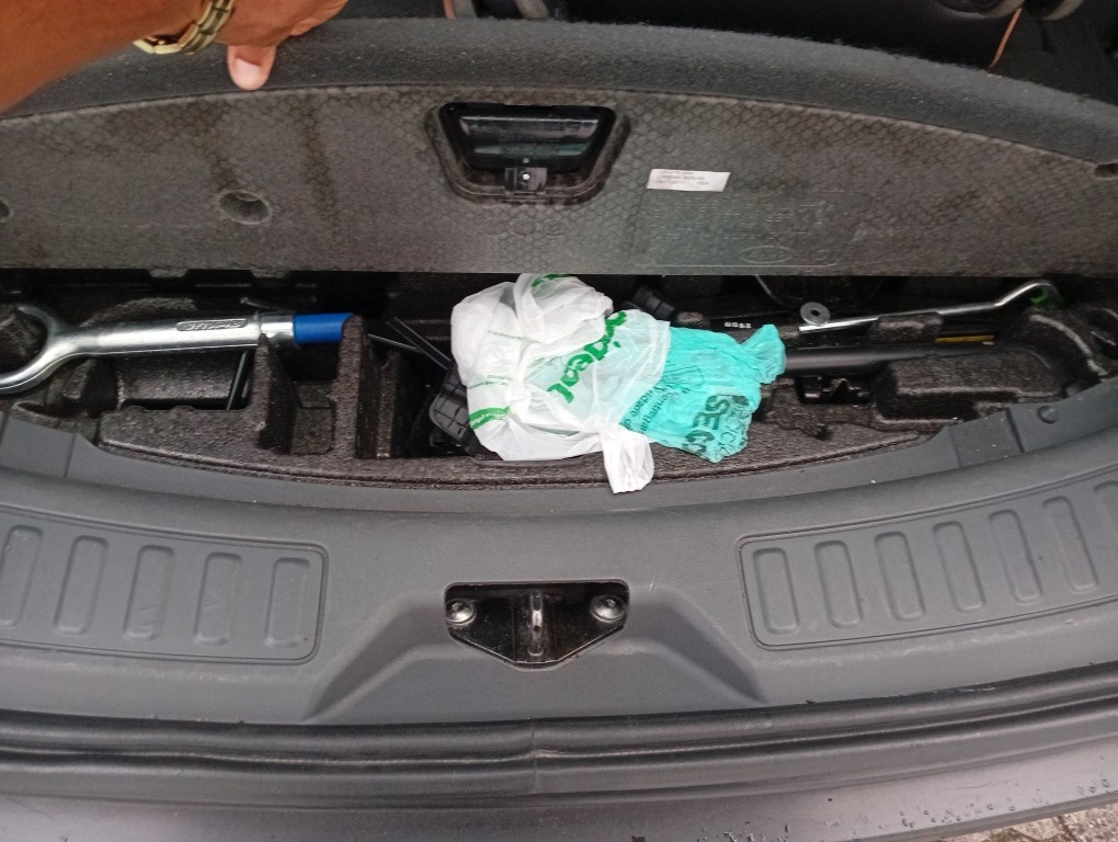 LAND ROVER DISCOVERY SPORT 2.0 D180 TURBO DIESEL SE AUTOMATICO