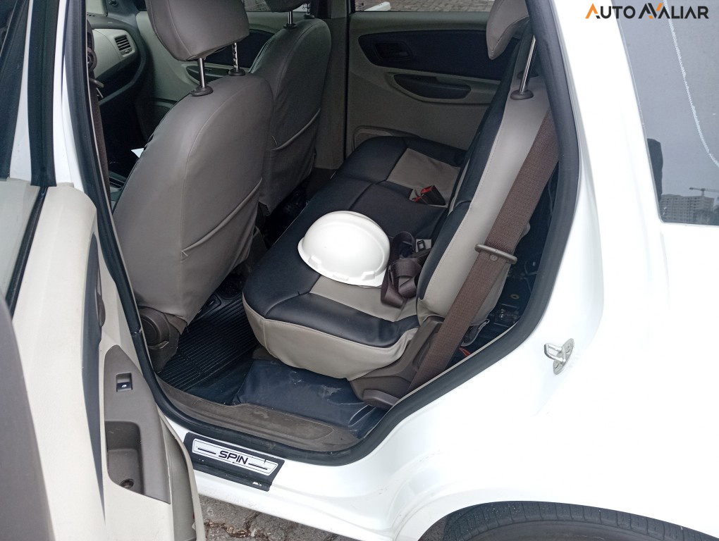 CHEVROLET SPIN 1.8 LT 8V FLEX 4P AUTOMATICO