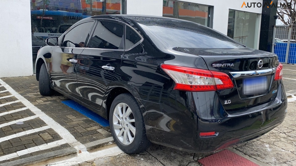 NISSAN SENTRA 2.0 SV 16V FLEX 4P AUTOMATICO