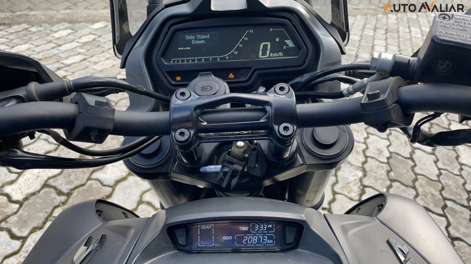 BAJAJ DOMINAR 400 DOMINAR 400