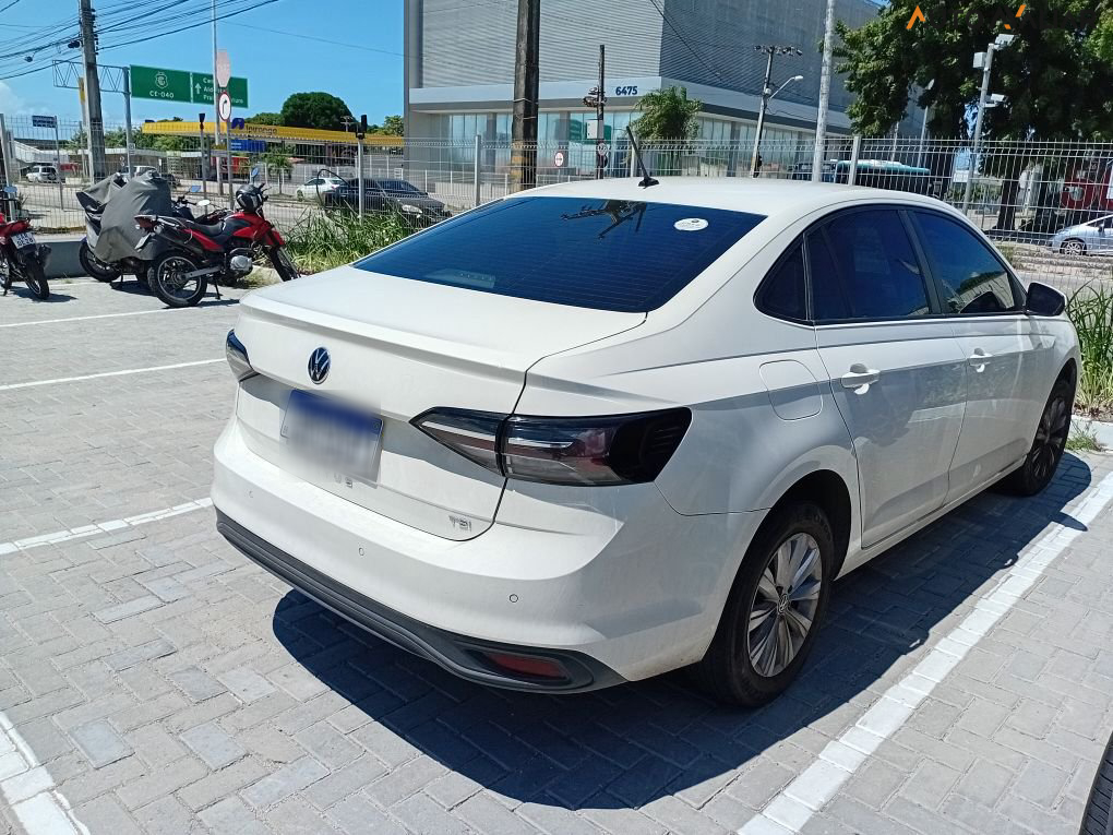 VOLKSWAGEN VIRTUS 1.0 170 TSI MANUAL