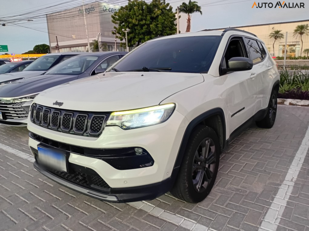 JEEP COMPASS 1.3 T270 TURBO FLEX LONGITUDE AT6