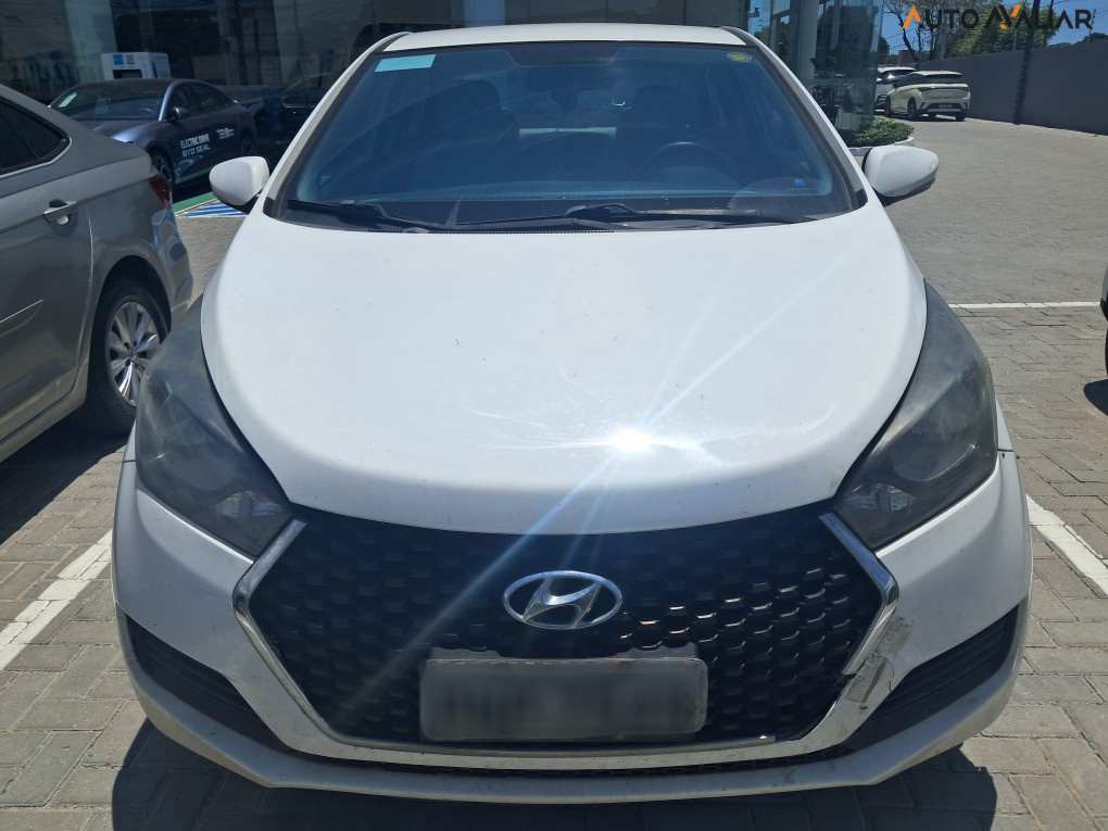 HYUNDAI HB20S 1.0 COMFORT PLUS 12V FLEX 4P MANUAL