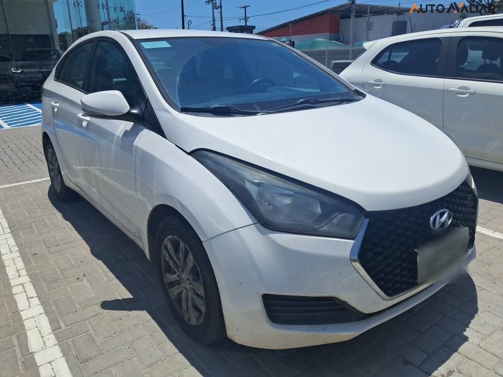 HYUNDAI HB20S 1.0 COMFORT PLUS 12V FLEX 4P MANUAL