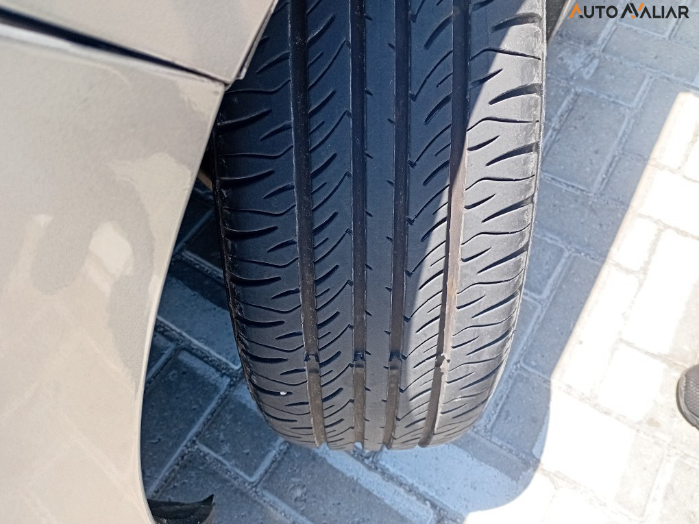 HONDA FIT 1.5 LX 16V FLEX 4P AUTOMATICO