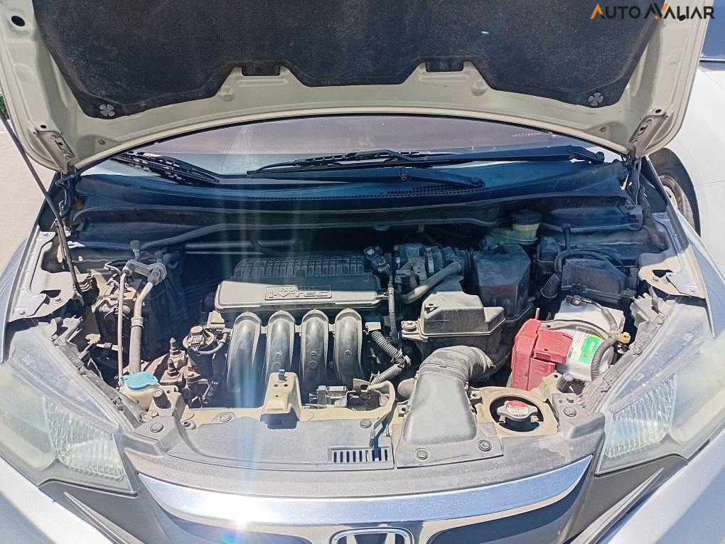 HONDA FIT 1.5 LX 16V FLEX 4P AUTOMATICO