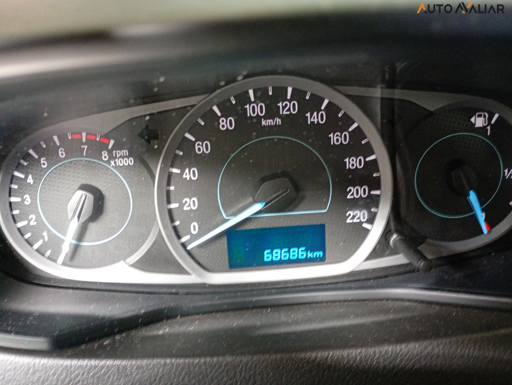 FORD KA 1.5 TI-VCT FLEX SE MANUAL