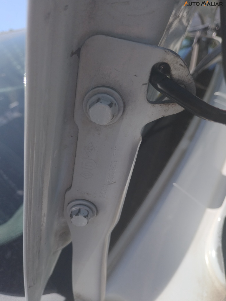 RENAULT SANDERO 1.6 STEPWAY 8V FLEX 4P MANUAL