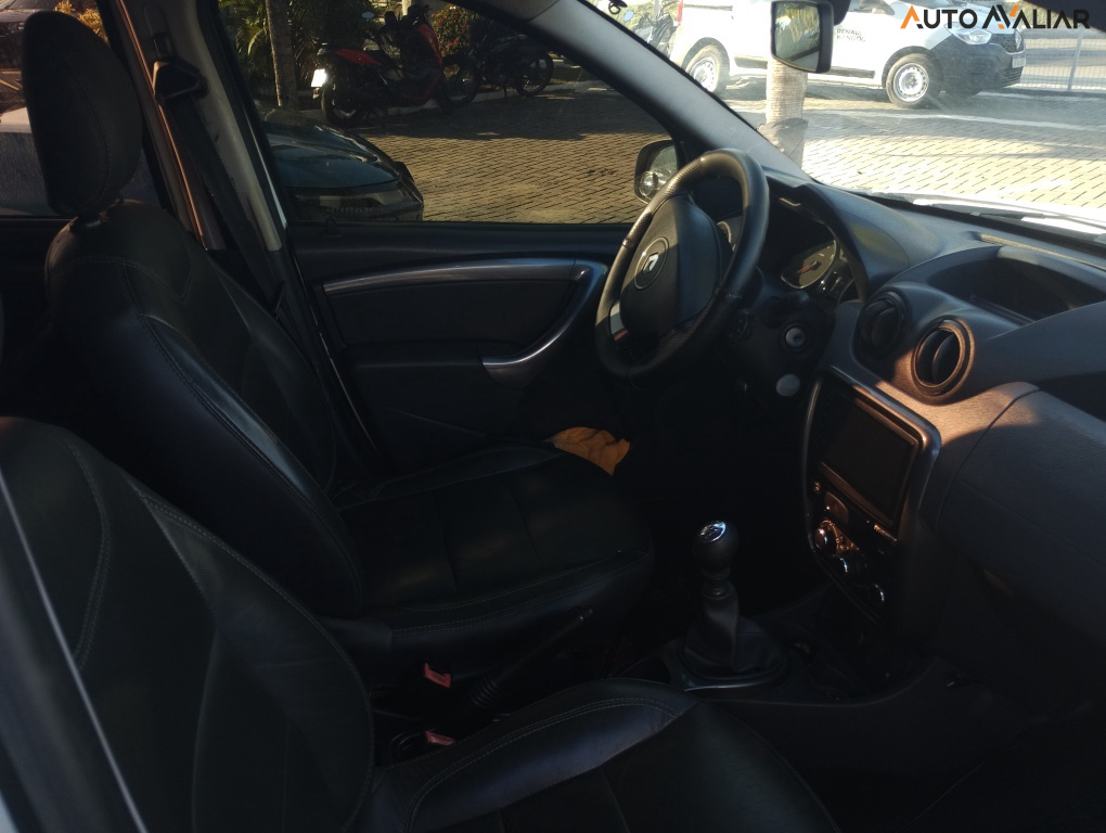 RENAULT DUSTER 2.0 DYNAMIQUE 4X2 16V FLEX 4P MANUAL