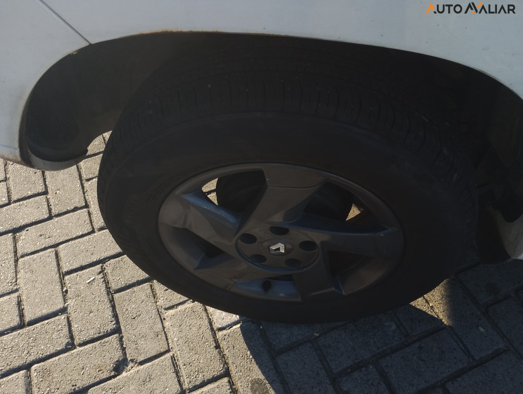 RENAULT DUSTER 2.0 DYNAMIQUE 4X2 16V FLEX 4P MANUAL