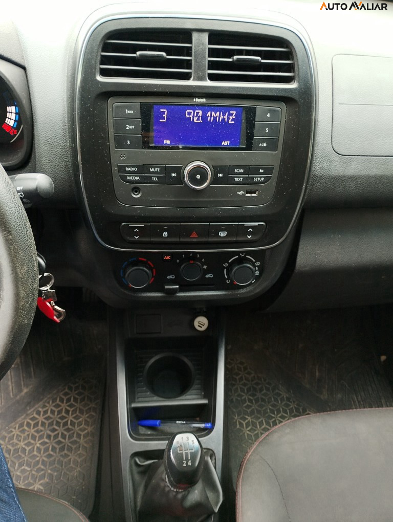 RENAULT KWID 1.0 12V SCE FLEX ZEN MANUAL