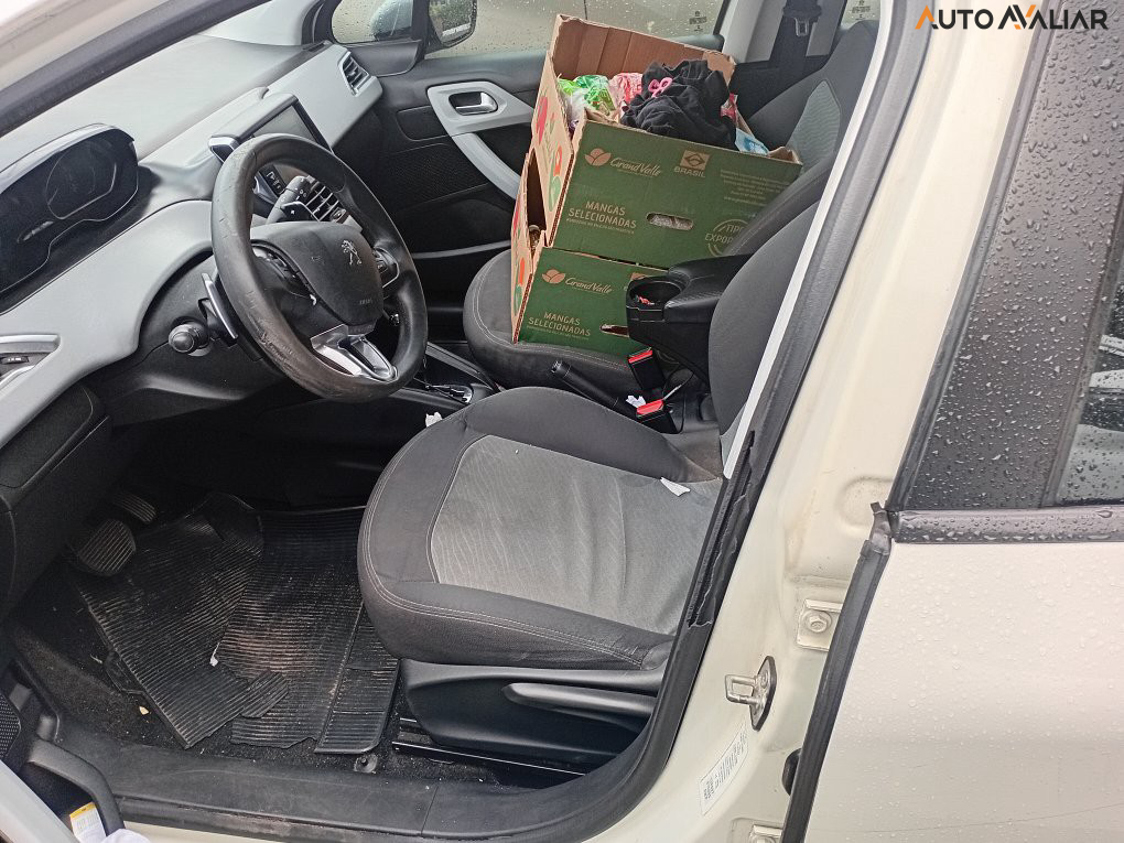 PEUGEOT 208 1.6 ACTIVE PACK 16V FLEX 4P AUTOMATICO