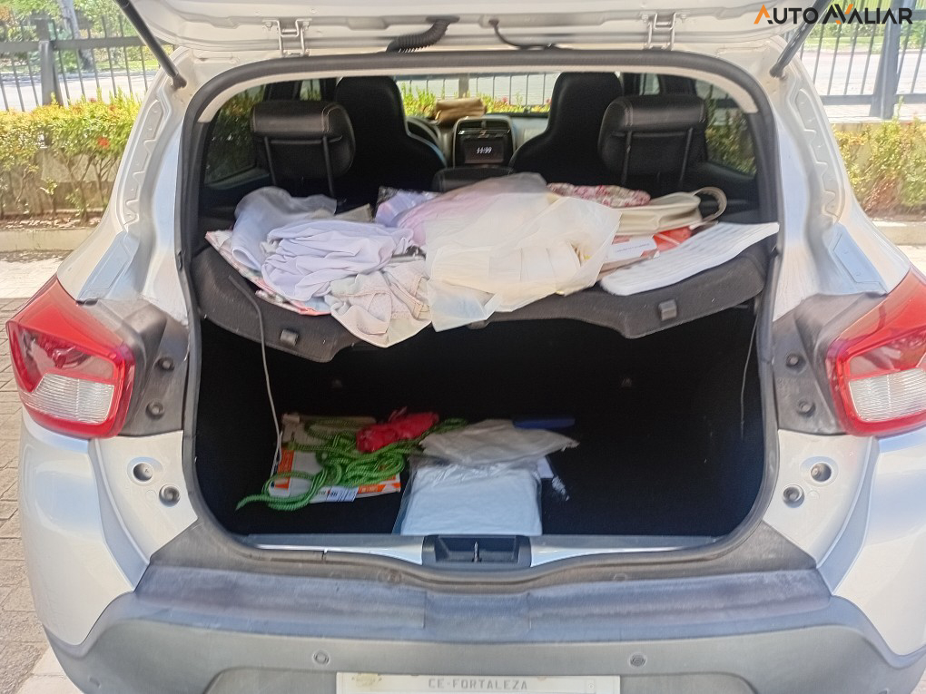 RENAULT KWID 1.0 12V SCE FLEX INTENSE MANUAL