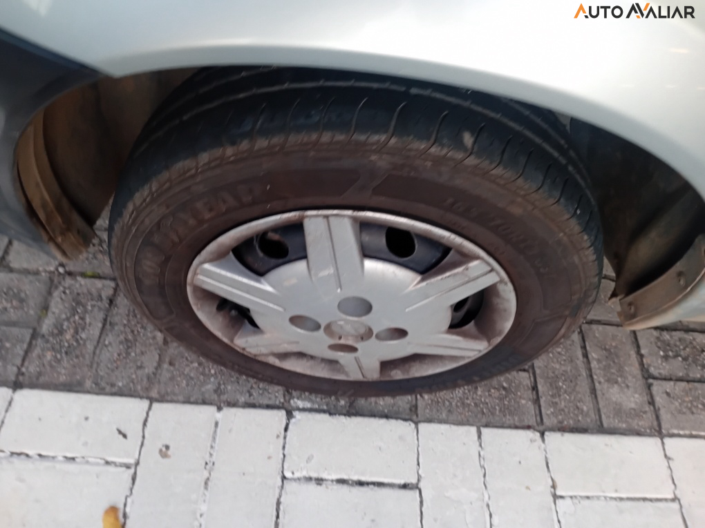 CHEVROLET CLASSIC 1.0 MPFI LS 8V FLEX 4P MANUAL
