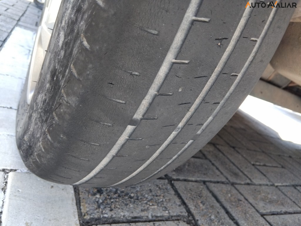 FORD FIESTA 1.0 ROCAM HATCH 8V FLEX 4P MANUAL