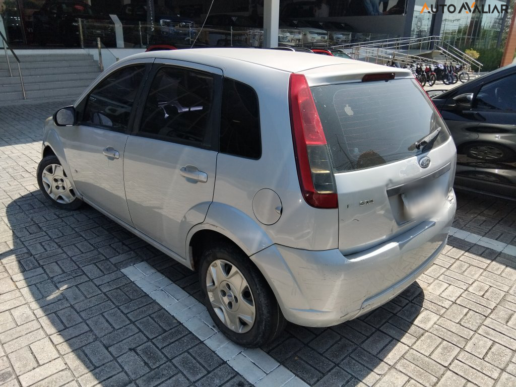 FORD FIESTA 1.0 ROCAM HATCH 8V FLEX 4P MANUAL