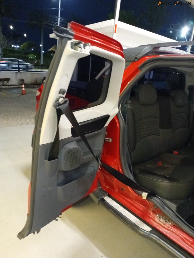 FIAT STRADA 1.8 MPI ADVENTURE CD 16V FLEX 3P MANUAL